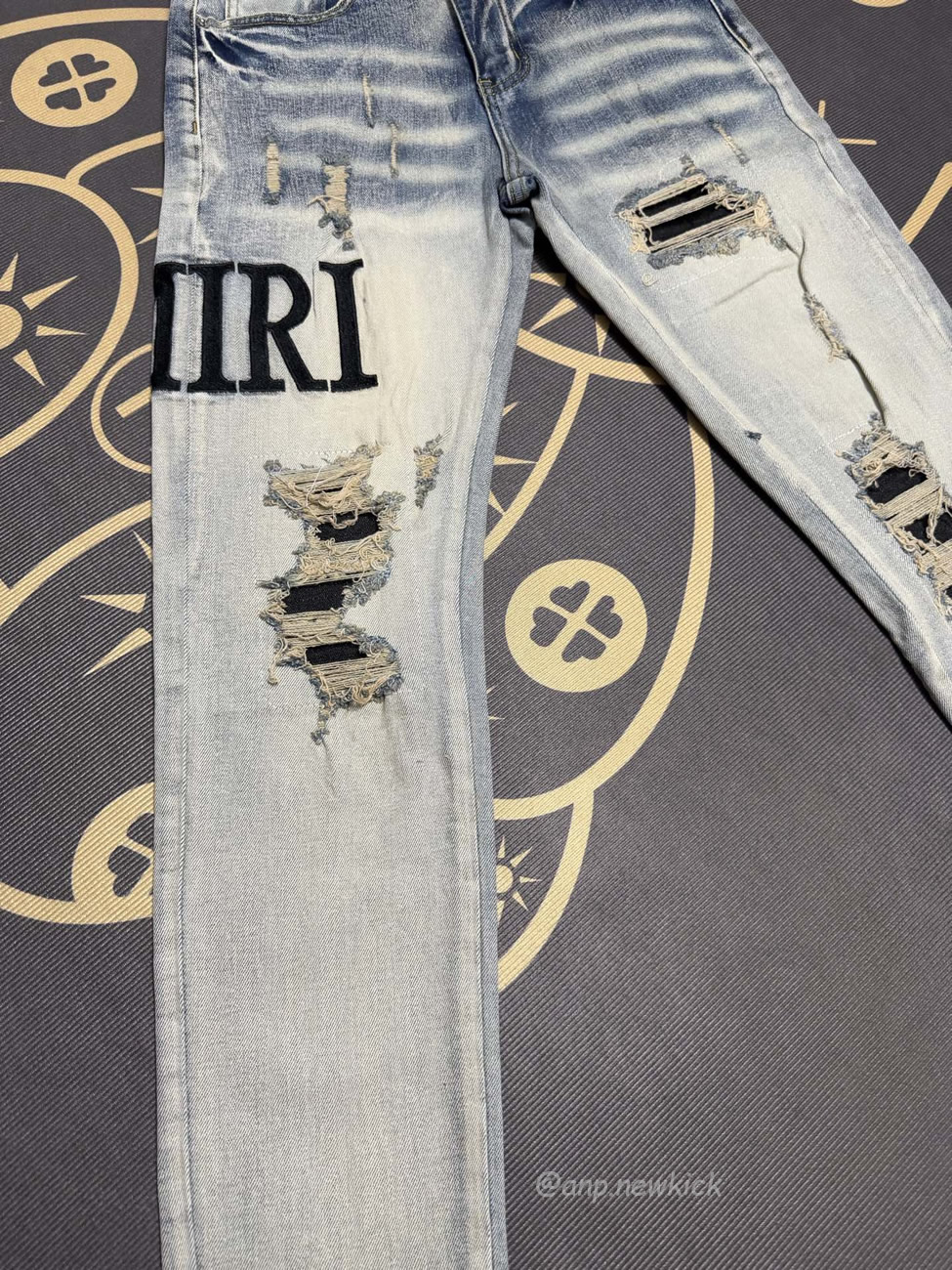 Amiri Jeans Men Letters Trousers Repair Low Rise Skinny (10) - www.newkick.org